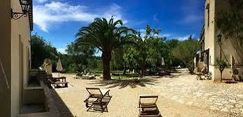 Relais Scinata ホテル